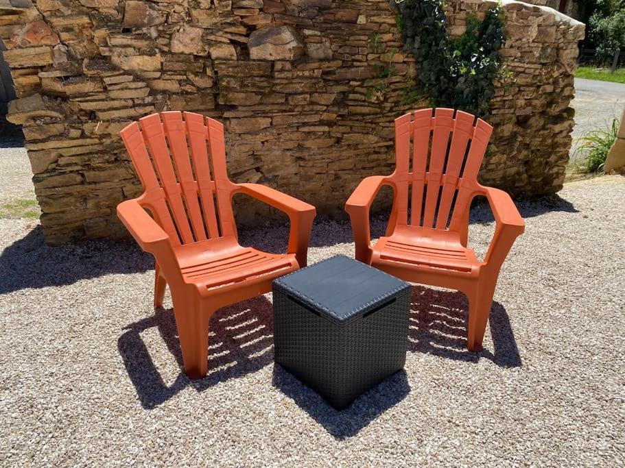 Champagnac-la-Rivière Spacious 1 Bed Home With Shared Pool מראה חיצוני תמונה