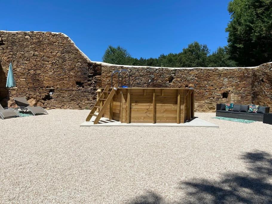 Champagnac-la-Rivière Spacious 1 Bed Home With Shared Pool מראה חיצוני תמונה